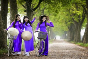 Tiếng Huế làm say đắm lòng người