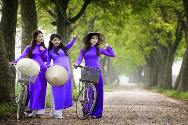 Tiếng Huế làm say đắm lòng người